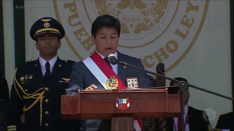 Vídeo: Pedro Castillo, presidente destituído do Peru, formaliza pedido de asilo ao México