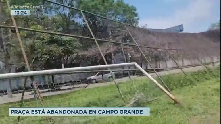 Vídeo: Moradores reclamam de abandono em praça de Campo Grande, zona oeste do Rio