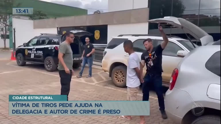Vídeo: Vítima de tiros pede ajuda na delegacia e autor de crime é preso