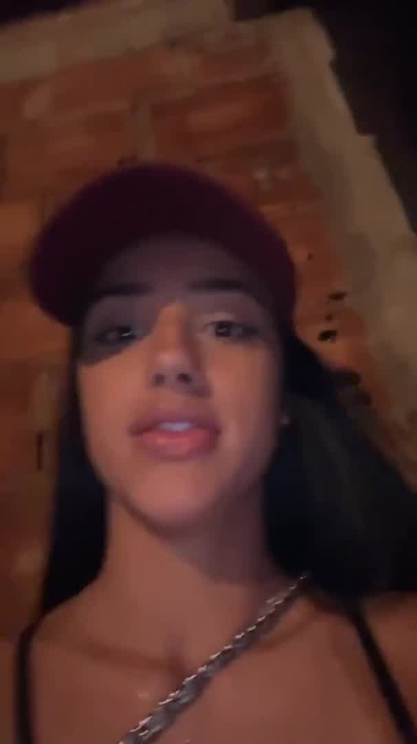 Vídeo: Bia Miranda mostra casa nas redes sociais e internautas reagem: 'Exemplo de humildade'