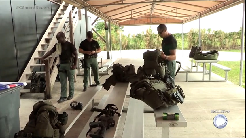 Vídeo: Cabrini mostra bastidores do treinamento da SWAT de Miami