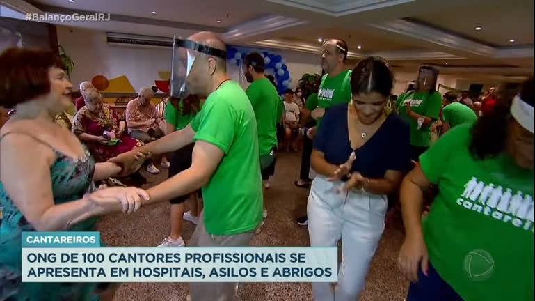 Vídeo: ONG reúne cantores para se apresentarem em hospitais e asilos