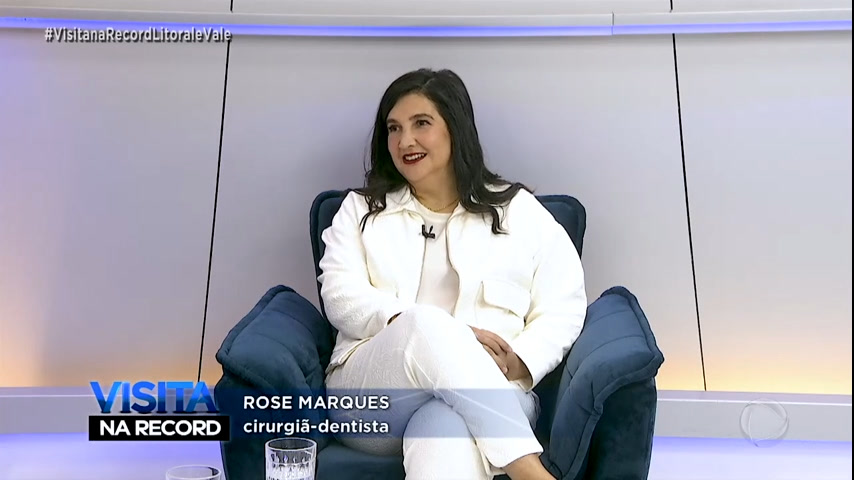 Vídeo: Especialista em implantes dentários é entrevistada
