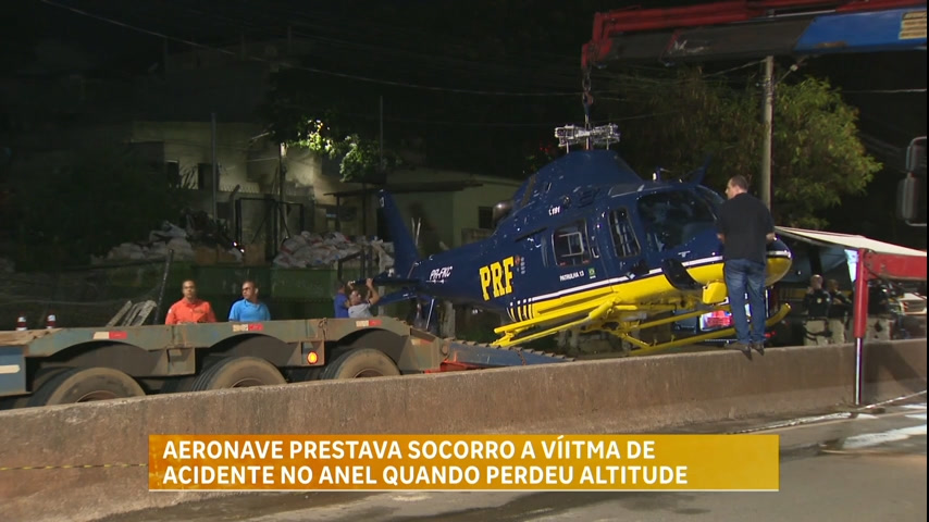 Vídeo: Helicóptero da PRF que fez pouso emergencial em BH é removido de avenida