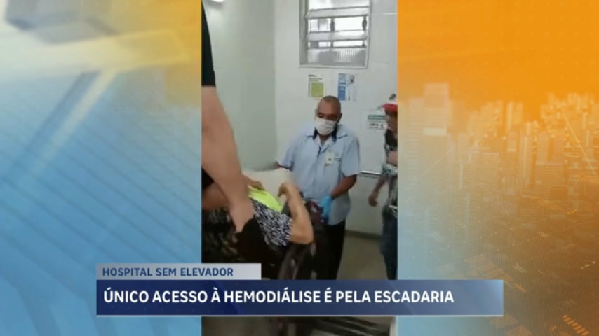 Vídeo: Pacientes são carregados em escadaria devido a elevadores parados em hospital em BH