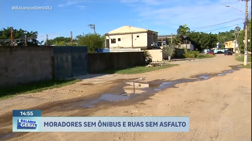 Vídeo: Moradores de Campo Grande, na zona oeste do Rio, reclamam de falta de ônibus e asfalto