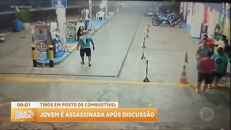 Vídeo: Jovem é morta em posto de combustíveis na Bahia