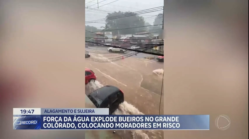 Vídeo: Ruas e casas ficam inundadas e bueiros cheios após fortes chuvas em Sobradinho