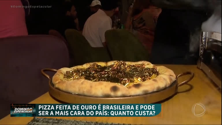 Vídeo: Pizza brasileira coberta de ouro vira joia gastronômica
