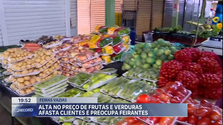 Vídeo: Alta no preço de frutas e verduras afasta clientes e preocupa feirantes