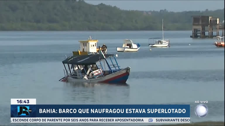 Vídeo: Barco que naufragou na Bahia estava irregular, aponta Marinha