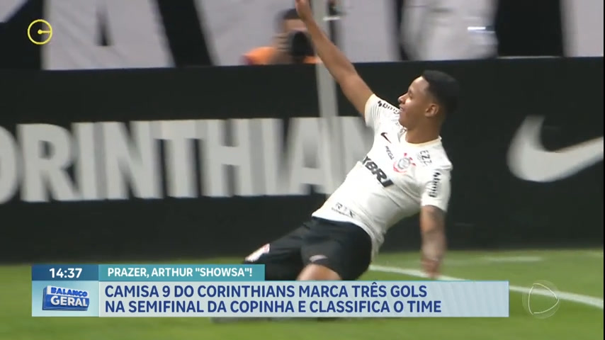 Vídeo: Camisa 9 do Corinthians marca 3 gols na semifinal da copinha e classifica time