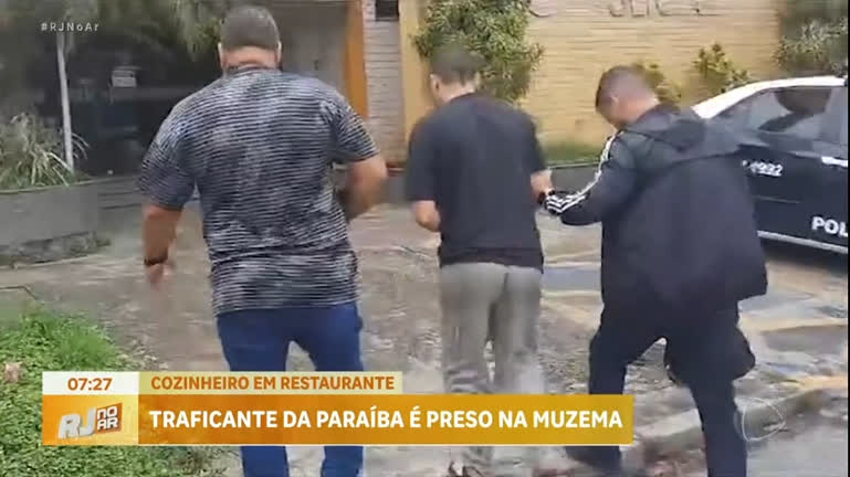 Vídeo: Traficante da Paraíba é preso em comunidade da zona oeste do Rio