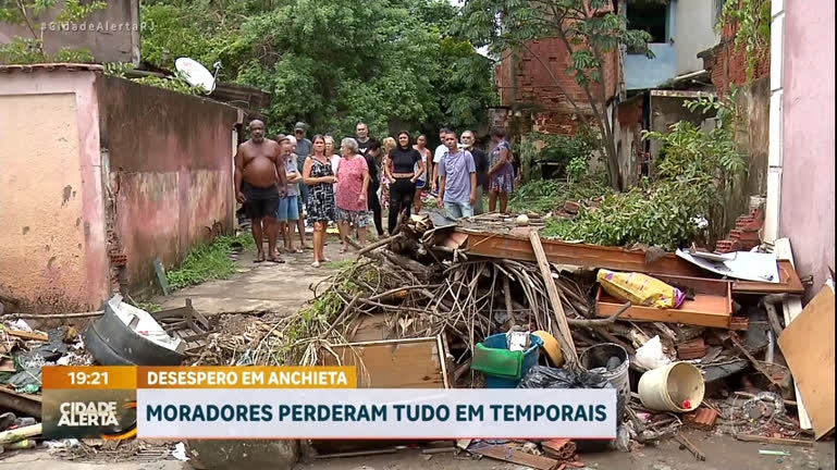Vídeo: Moradores temem novo temporal na zona norte do Rio