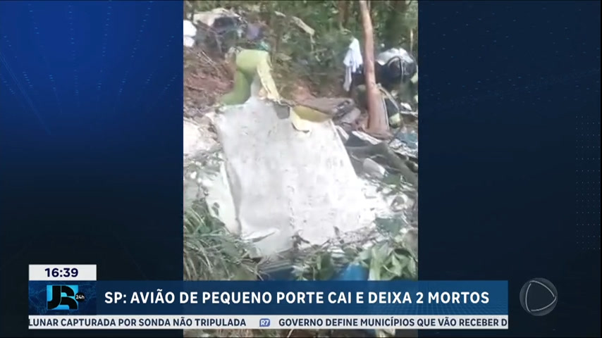 Vídeo: Queda de avião de pequeno porte deixa dois mortos na Grande São Paulo