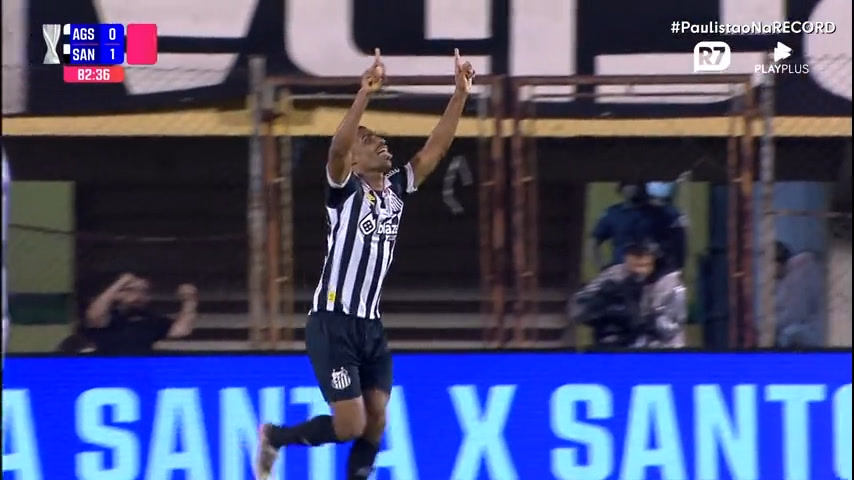 Vídeo: Veja os melhores momentos da vitória do Santos sobre o Água Santa