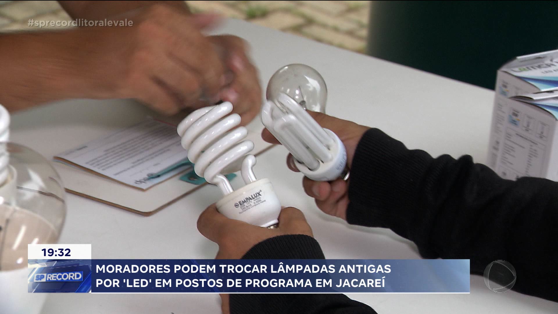 Vídeo: Programa incentiva troca de lâmpadas antigas