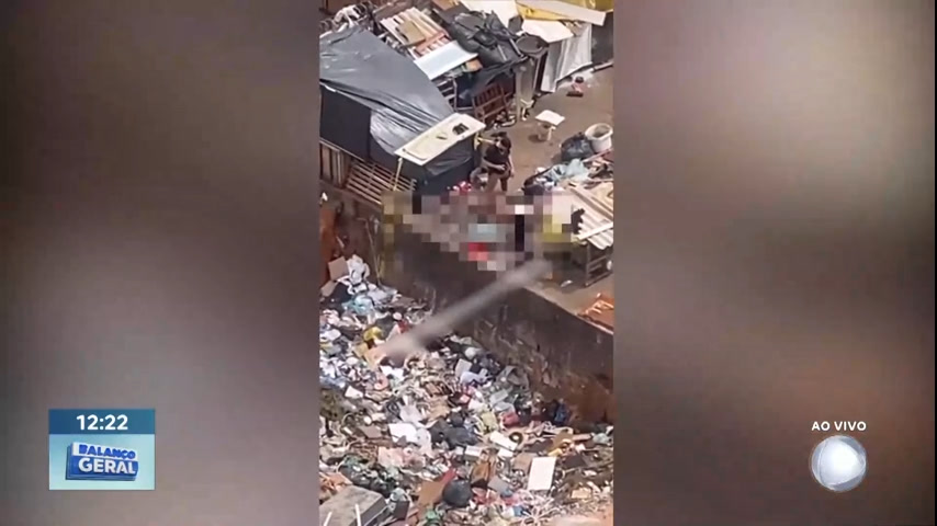 Vídeo: Corpo de mulher é encontrado dentro de buraco em Ceilândia