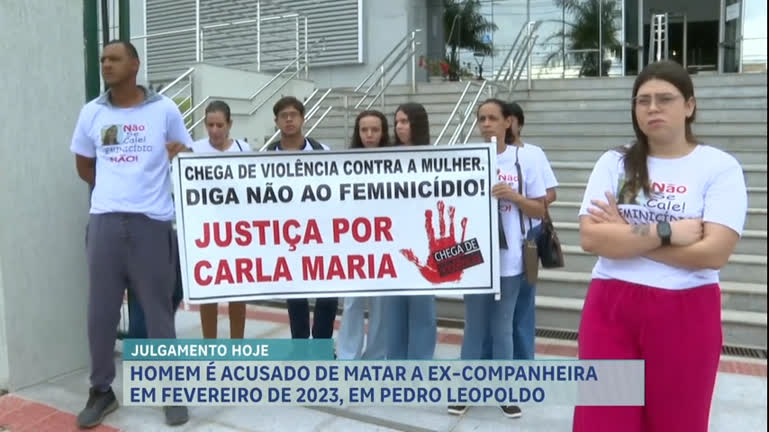 Vídeo: Julgamento de suspeito de matar ex-companheira acontece em Pedro Leopoldo (MG)