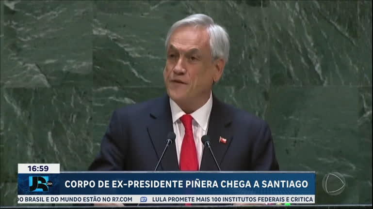 Vídeo: Corpo do ex-presidente chileno Sebastián Piñera chega a Santiago
