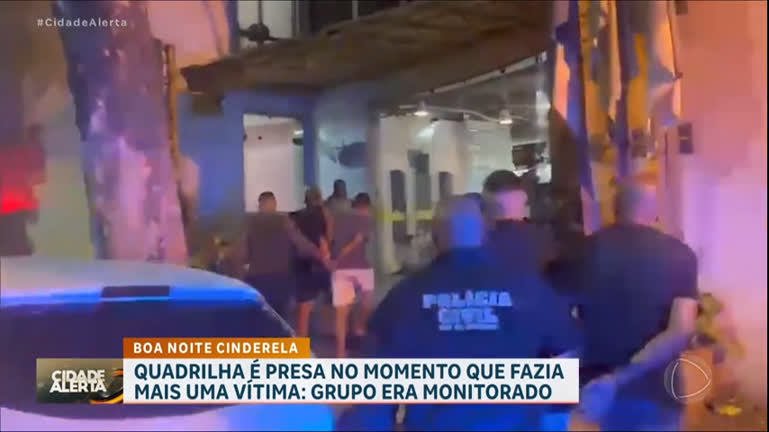 Vídeo: Quadrilha é presa enquanto fazia nova vítima do "boa noite, Cinderela" no Rio de Janeiro