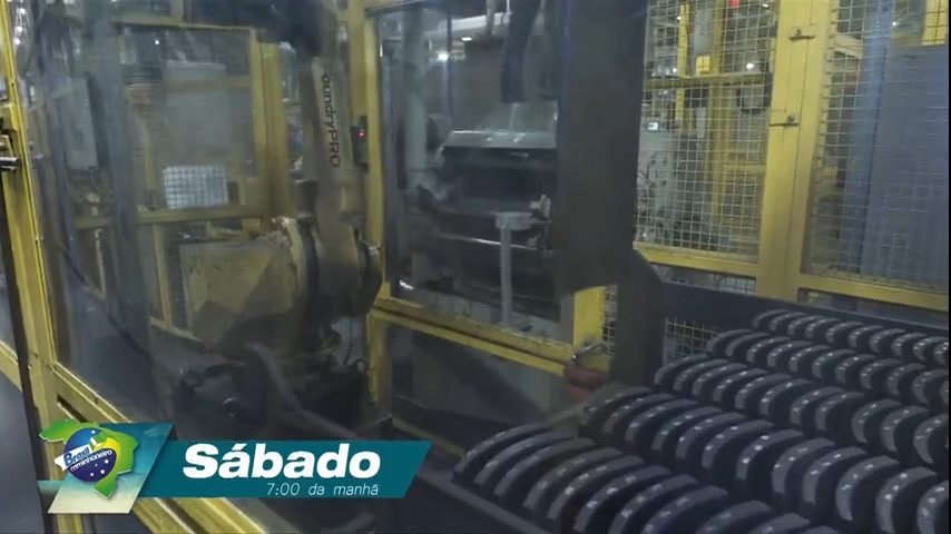 Vídeo: Brasil Caminhoneiro visita fábrica de lonas e pastilhas