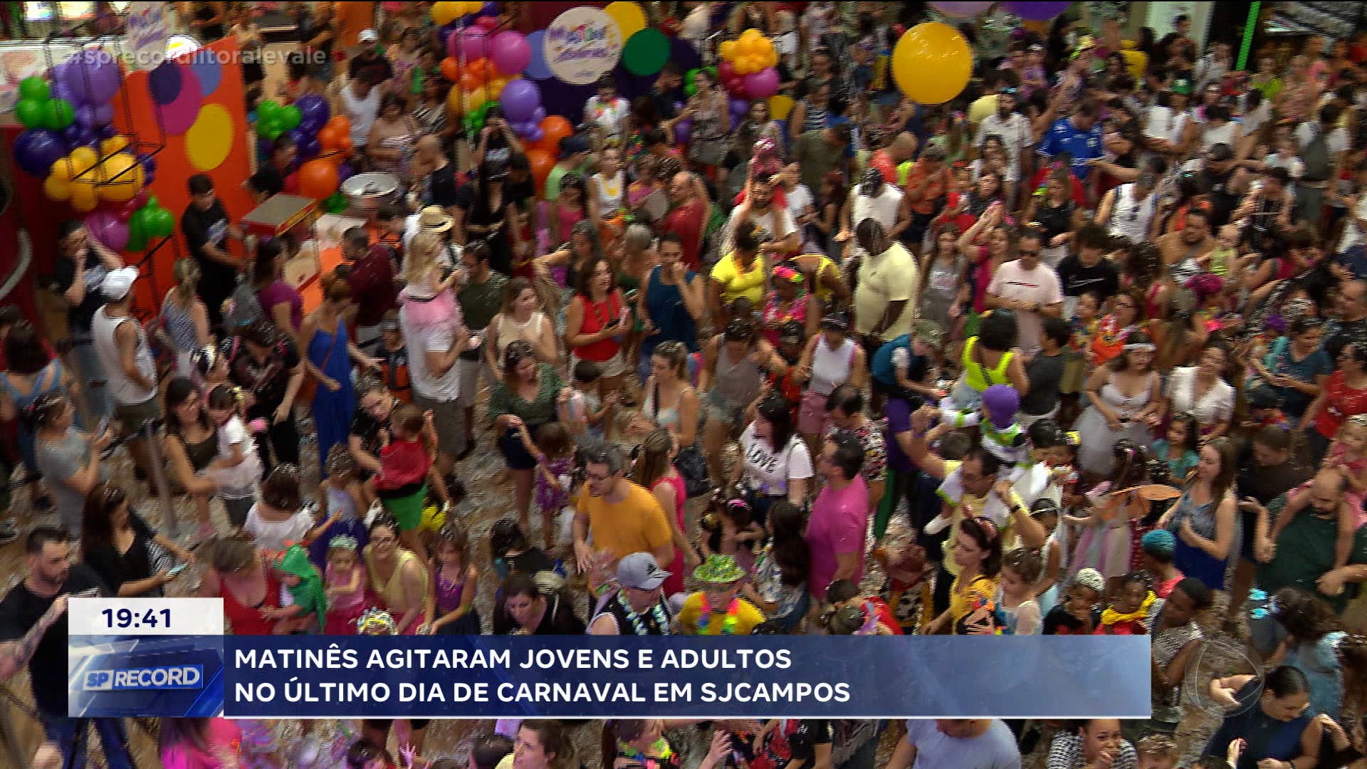Vídeo: Último dia de carnaval no Vale do Paraíba