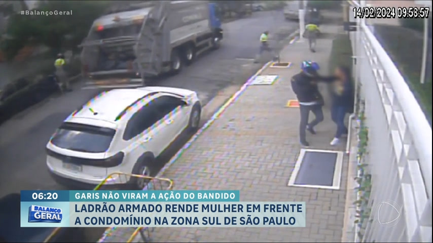 Vídeo: Mulher é assaltada na porta de condomínio na zona sul de São Paulo