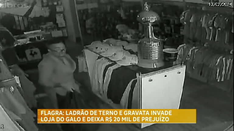 Vídeo: Loja de produtos oficiais do Atlético-MG é furtada durante Carnaval em BH