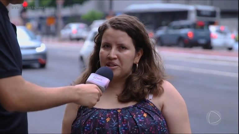 Vídeo: Pessoas nas ruas de São Paulo falam se já se arrependeram de um relacionamento