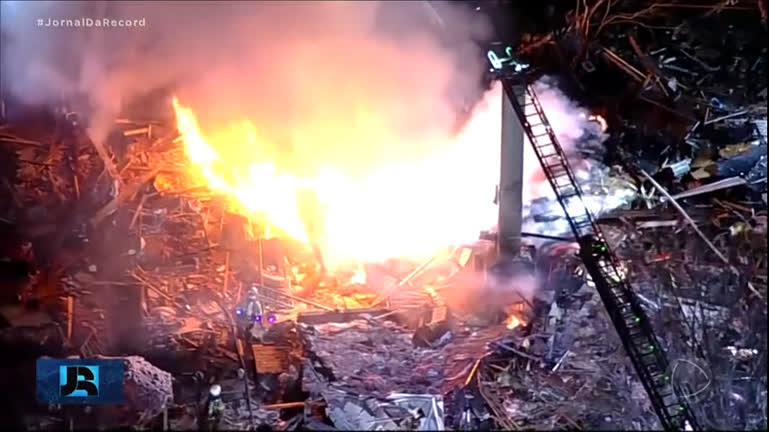 Vídeo: Explosão de casa nos EUA deixa um morto e 11 feridos
