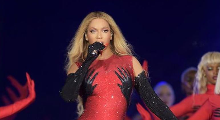 Vídeo: Beyoncé revela sofrer com psoríase desde a infância