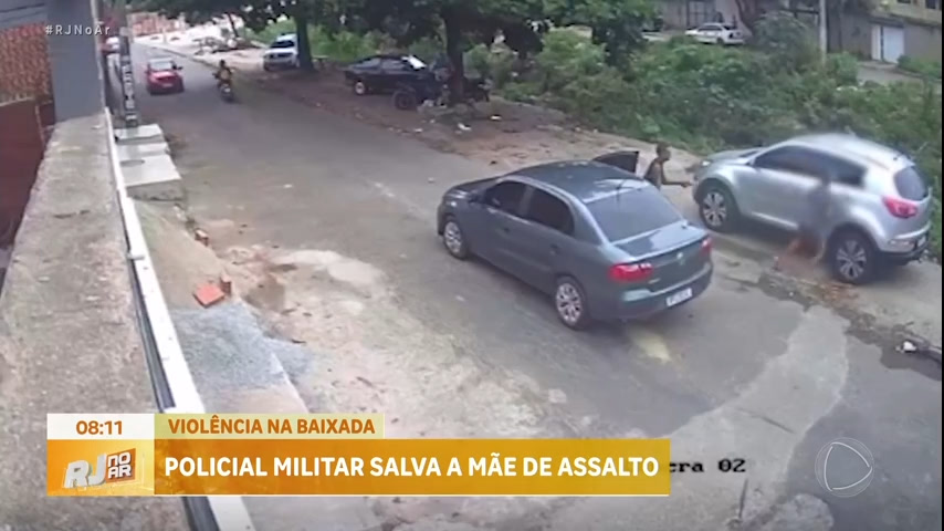 Vídeo: PM salva a própria mãe após perceber chegada de assaltantes na Baixada Fluminense