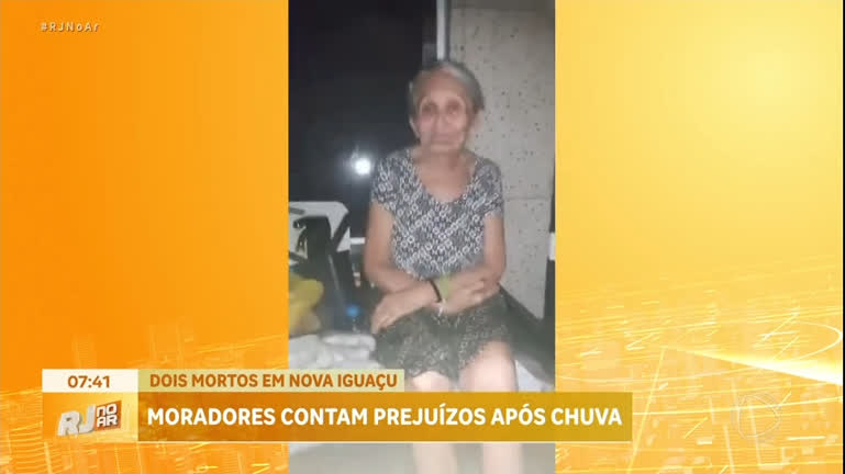 Vídeo: Idosa de 80 anos é colocada em cima da pia durante forte temporal que alagou regiões da Baixada Fluminense