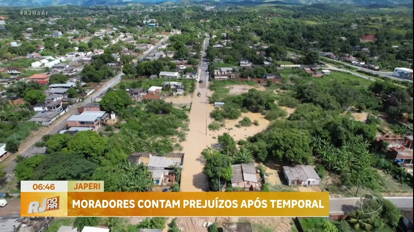 Vídeo: Moradores contabilizam os prejuízos após o temporal em Japeri, na Baixada Fluminense