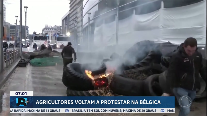Vídeo: Agricultores protestam na Bélgica em meio a crise do setor na Europa