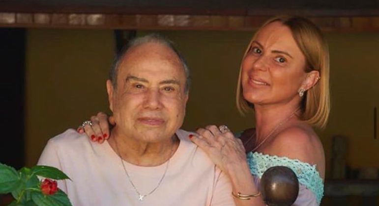 Vídeo: Stênio Garcia segue em recuperação após diagnóstico de Covid-19 pela terceira vez