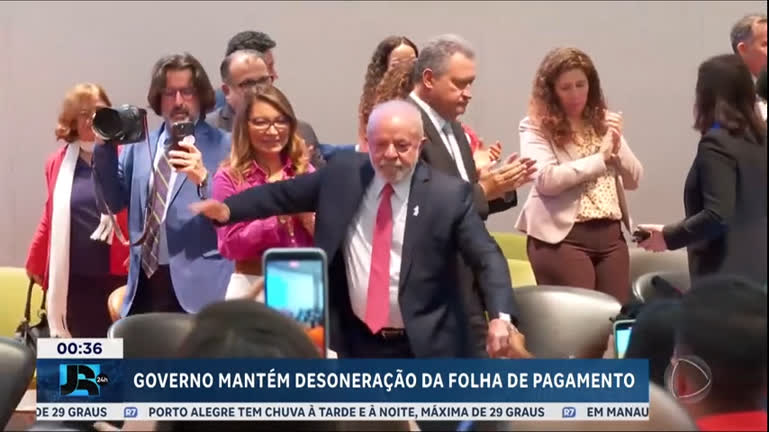 Vídeo: Presidente Lula revoga trecho da medida provisória que reonerava folha de pagamento de 17 setores