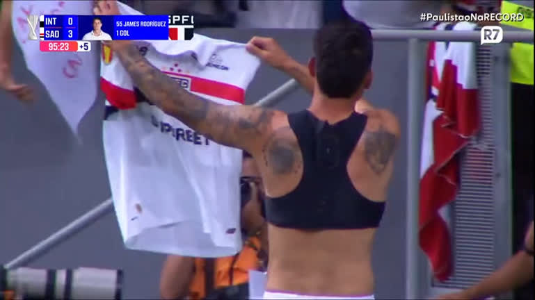 Vídeo: James Rodríguez marca o terceiro gol do tricolor após linda jogada de Luciano