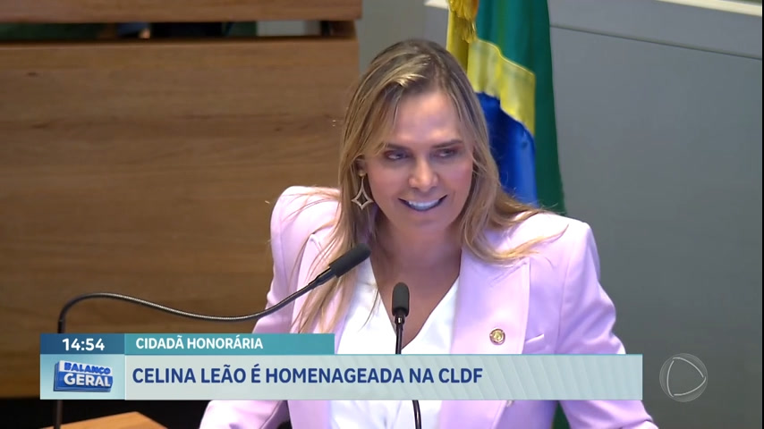 Vídeo: Celina Leão é homenageada e recebe título de Cidadã Honorária