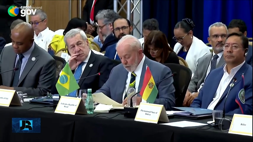 Vídeo: No Caribe, Lula discursa sobre transição energética e comemora crescimento do PIB