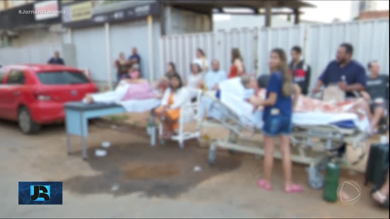 Vídeo: Hospital particular de Goiânia (GO) é esvaziado às pressas após ser tomado por fumaça de incêndio