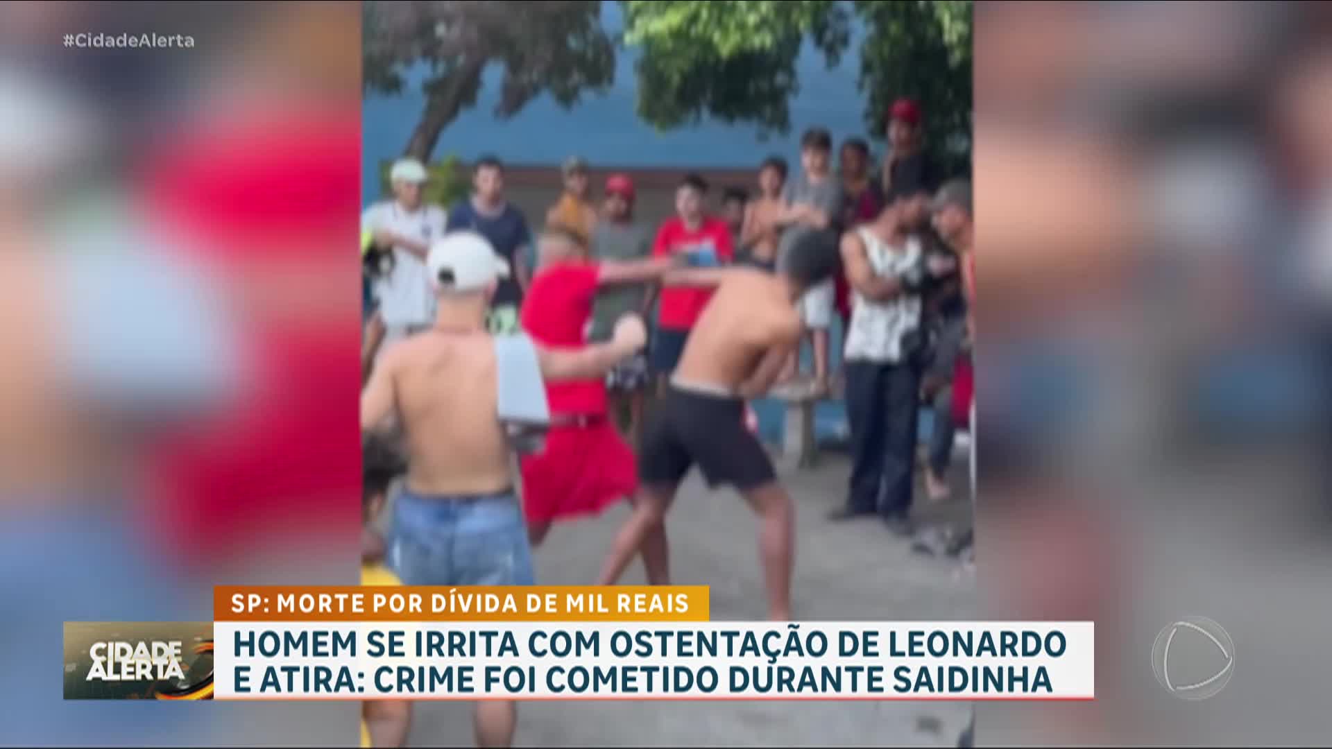 Vídeo: Clube da luta? Grupo organiza pancadaria clandestina antes de baile funk em São Paulo