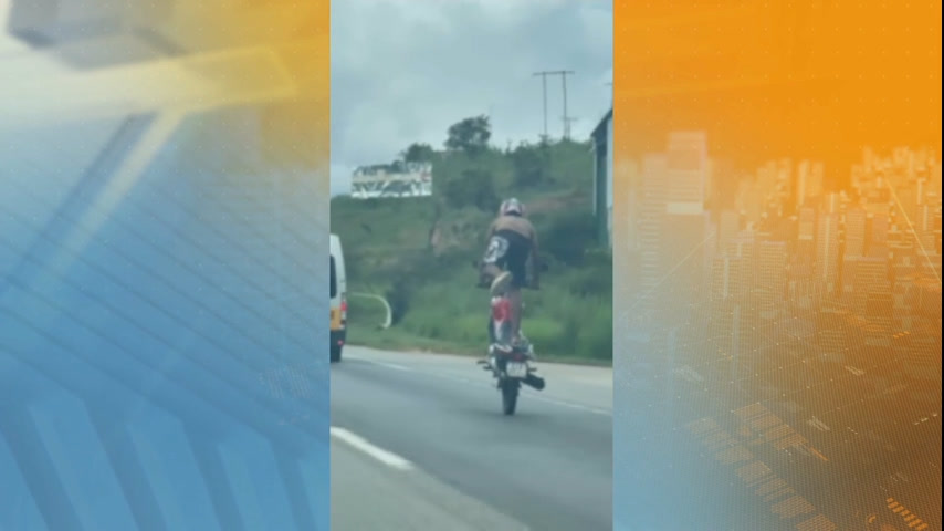 Vídeo: Motociclista faz manobra perigosa e se arrisca na rodovia BR-262 em Minas Gerais