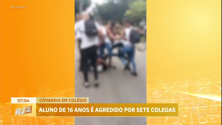Vídeo: Menino é espancado por sete alunos na porta do colégio em Santa Cruz, na zona oeste do Rio
