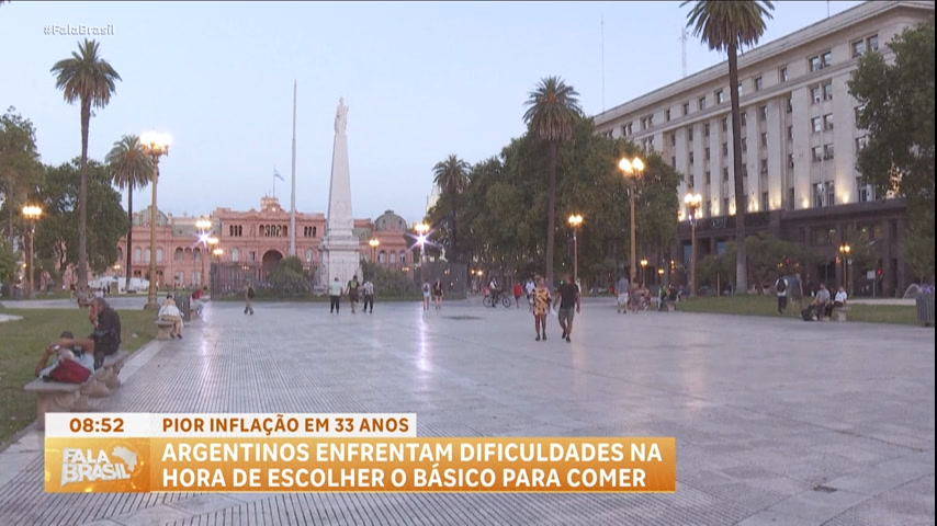 Vídeo: Com a maior inflação em três décadas, argentinos sentem dificuldade para comprar itens básicos