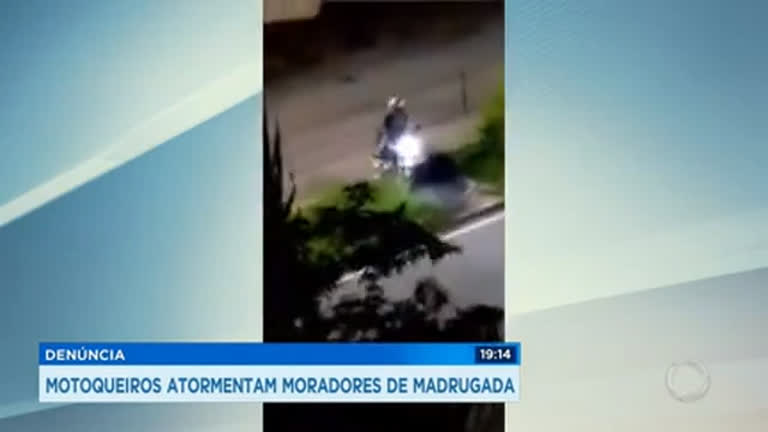 Vídeo: Motociclistas atormentam moradores do bairro Ribeiro de Abreu