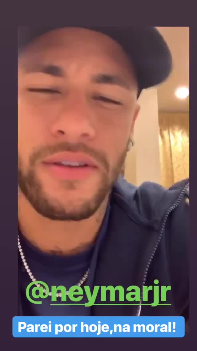 Vídeo: Neymar entra na onda de Fred e grava o hit 'Piscininha, amor'