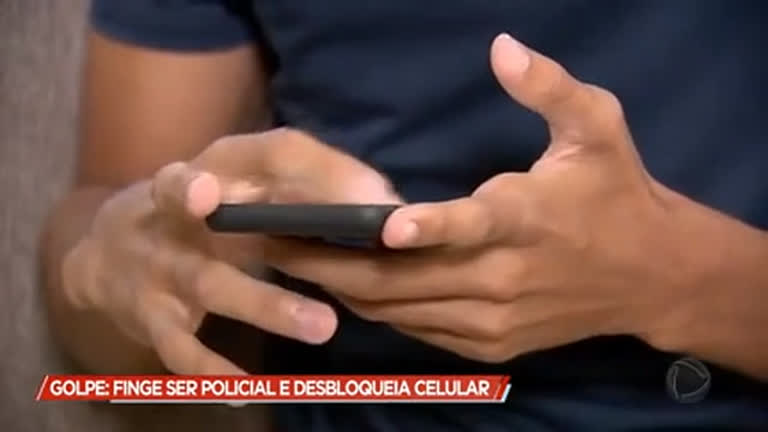 Vídeo: Homem se passa por policial para conseguir senha de celular furtado