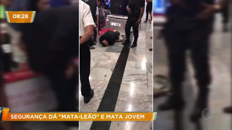Vídeo: Jovem morre após briga com segurança em mercado da Barra da Tijuca
